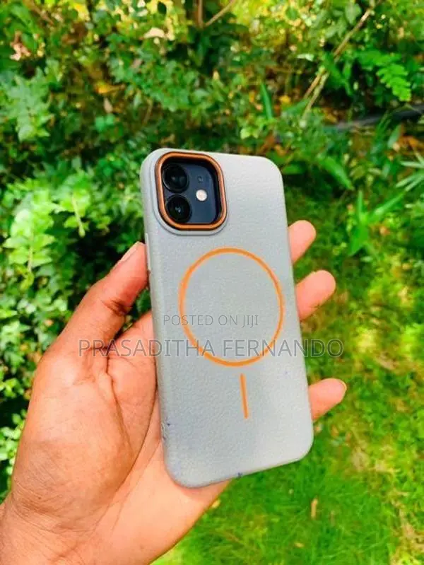 Apple iPhone 12 (Used)