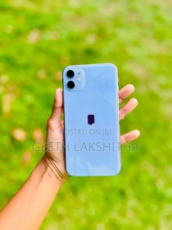 Apple iPhone 11 (Used)