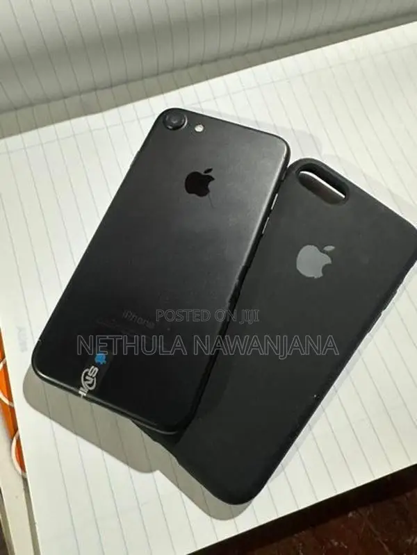 Apple iPhone 7 (Used)