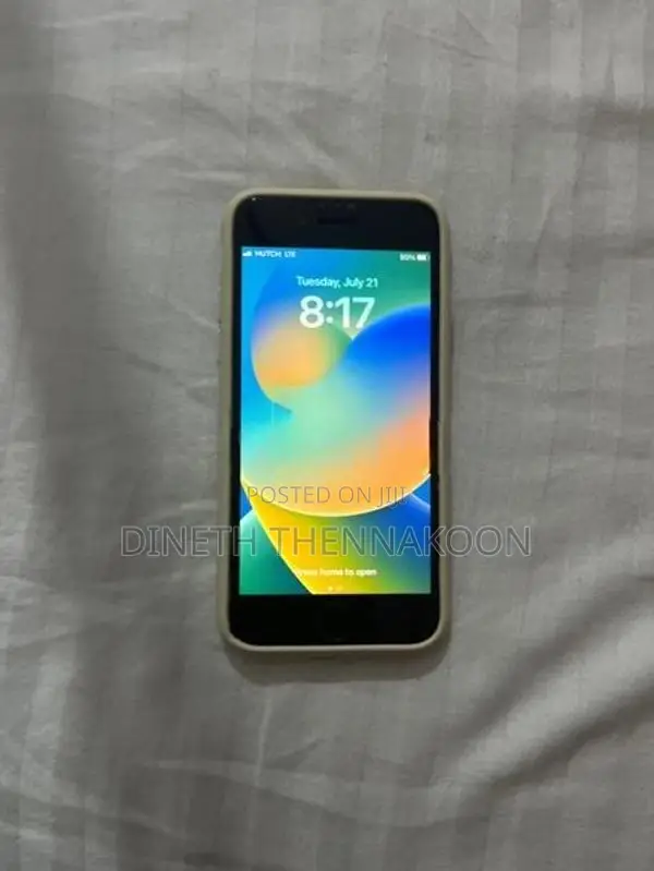 Apple iPhone 8 (Used)
