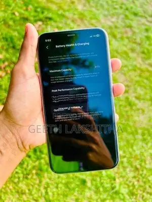 Apple iPhone 11 (Used)