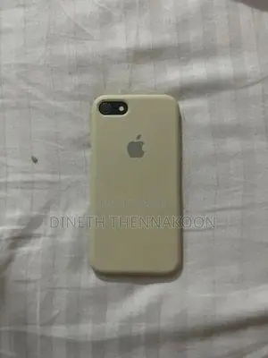 Apple iPhone 8 (Used)