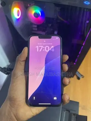 Apple iPhone 13 (Used)