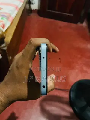 Xiaomi 13 (Used)