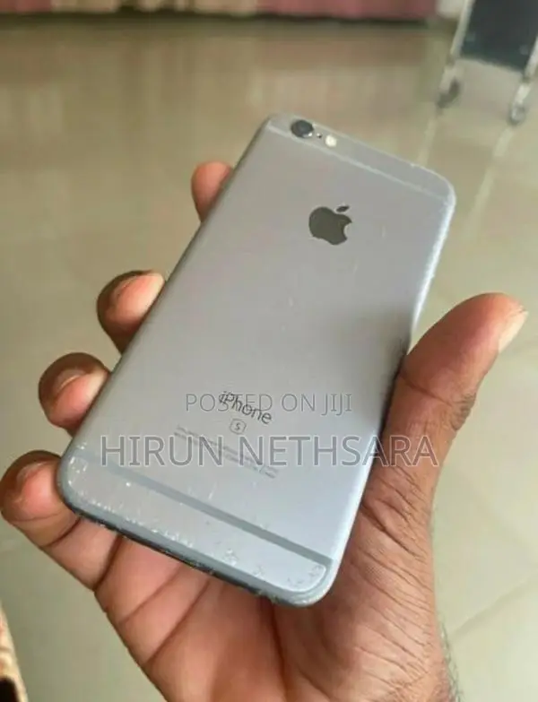 Apple iPhone 6S (Used)