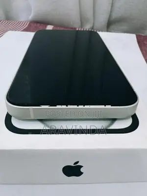 Apple iPhone 13 (Used)