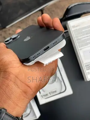 Apple iPhone 15 128GB Black (Used)