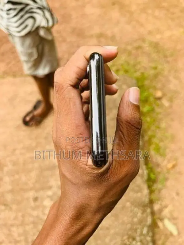 Apple iPhone X (Used)