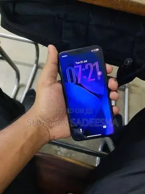 Apple iPhone 11 Pro (Used)