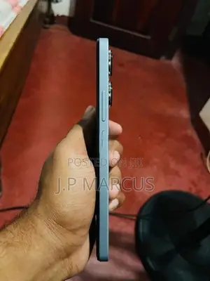 Xiaomi 13 (Used)