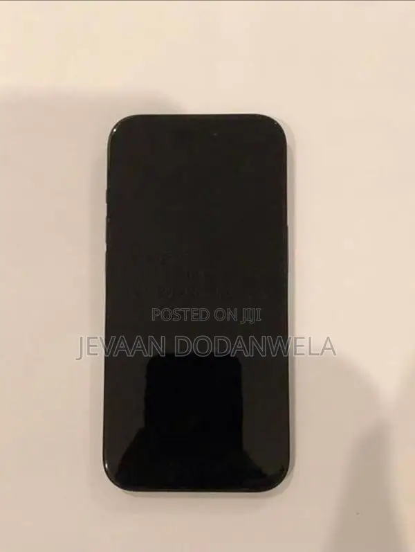 Apple iPhone 15 (Used)