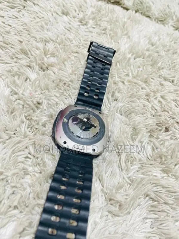 Samsung Galaxy Watch Ultra (x89H)