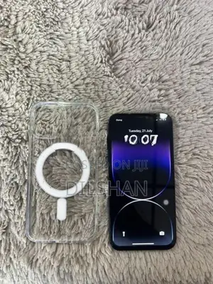 Apple iPhone 12 (Used)