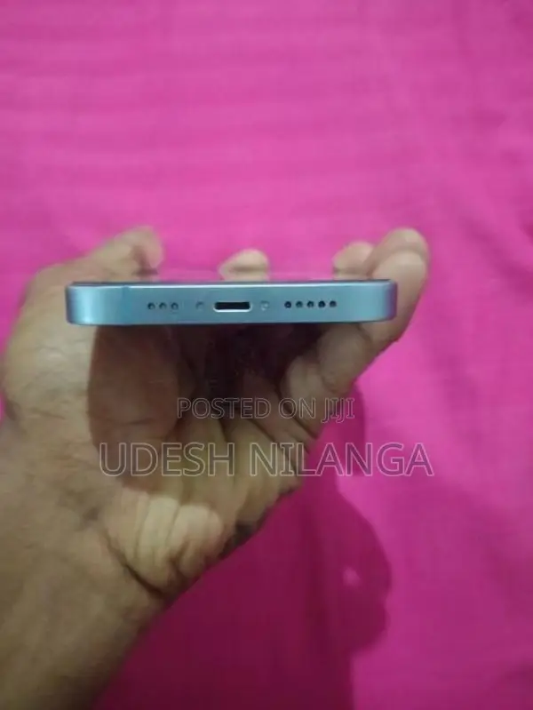 Apple iPhone 14 (Used)