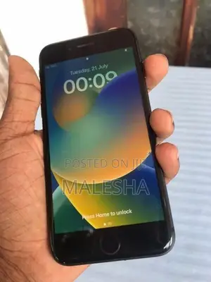 Apple iPhone 8 (Used)
