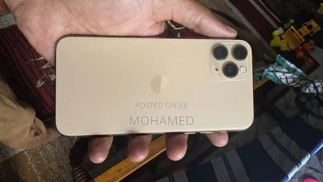 Apple iPhone 11 Pro 256GB (Used)