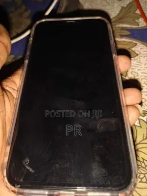 Apple iPhone 11 128GB (Used)