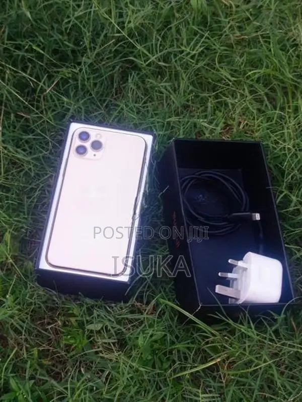Apple iPhone 11 Pro (Used)