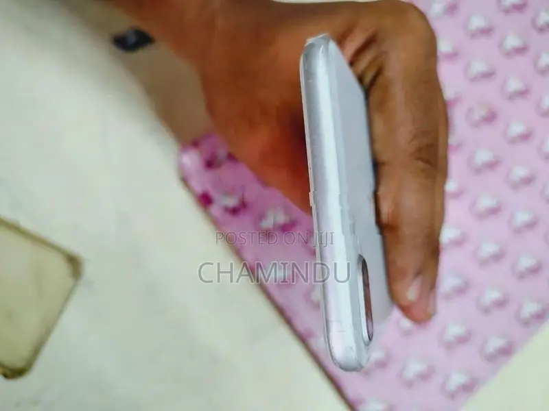 Apple iPhone 8 Plus (Used)