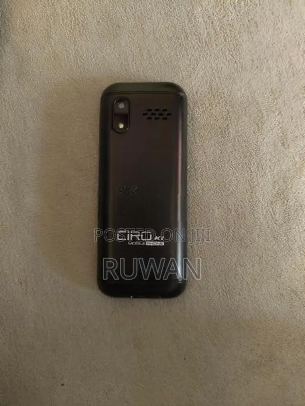 Ciro Button Phone (Used)