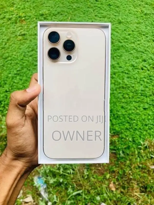 Apple iPhone 16 Pro Max 512GB (Used)