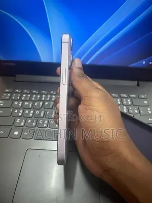 Apple iPhone 14 (Used)