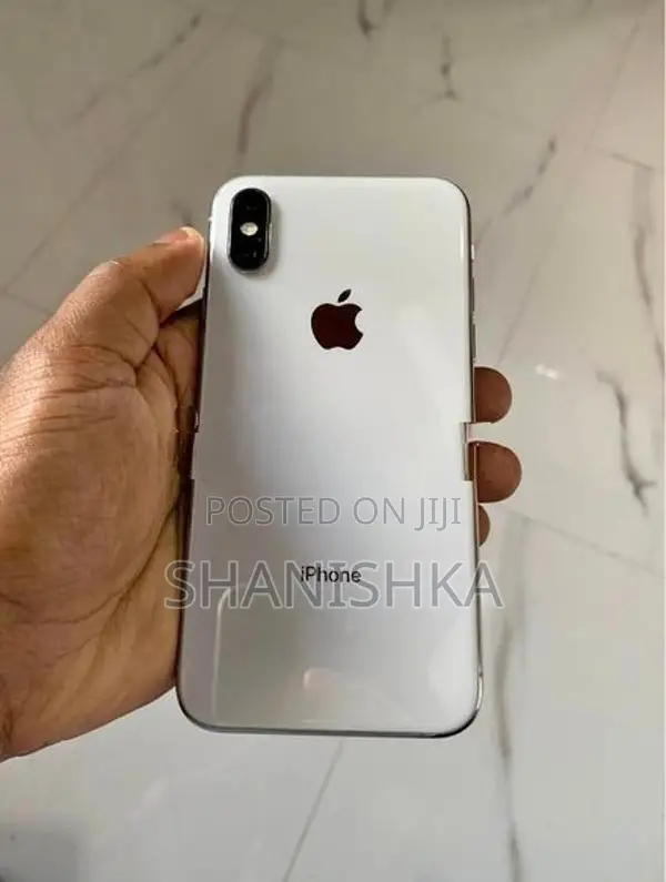 Apple iPhone XS (Used)