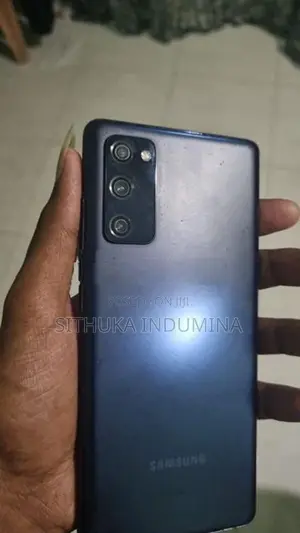 Samsung Galaxy S20FE 5G (Used)