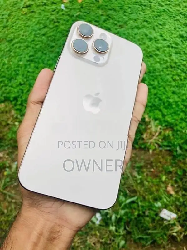 Apple iPhone 16 Pro Max 512GB (Used)