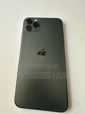Apple iPhone 11 Pro Max midnight green (Used)