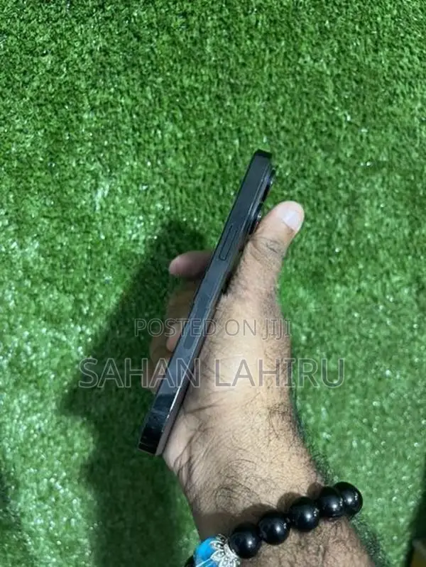 Apple iPhone 14 Pro 256GB (Used)