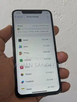 Apple iPhone X (Used)