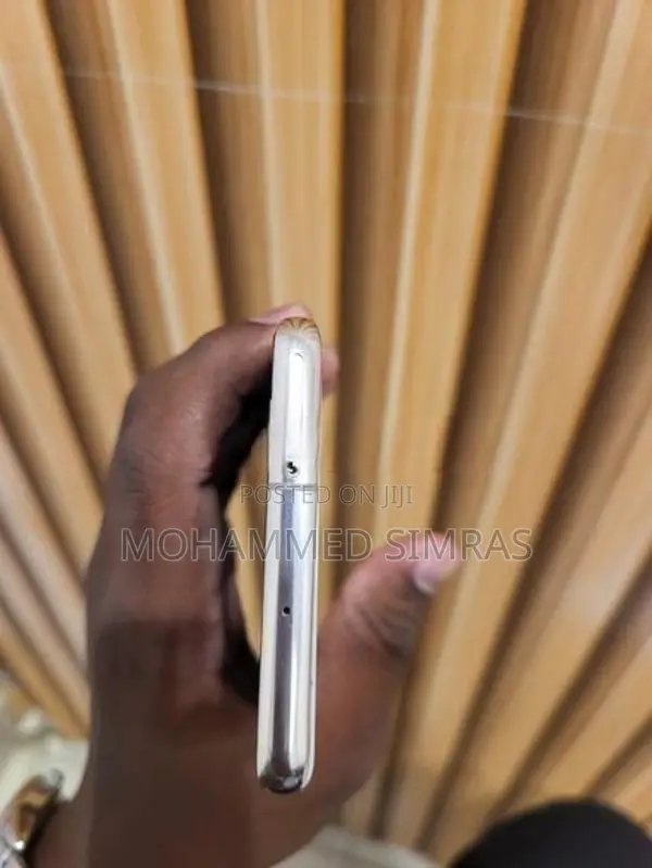 Samsung Galaxy S10 Plus (Used)