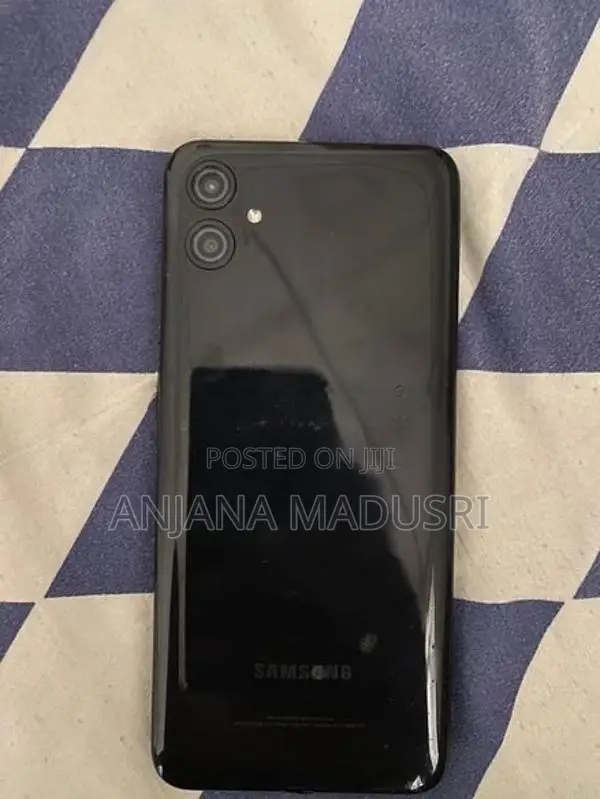Samsung Galaxy A04e 4GB 128GB (Used)