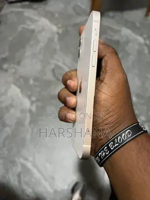 Apple iPhone 12 128GB (Used)