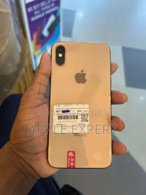 Apple iPhone XS (Used)