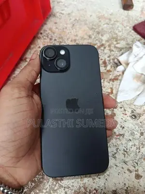 Apple iPhone 15 128GB (Used)