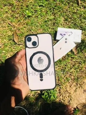 Apple iPhone 13 (Used)