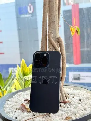 Apple iPhone 15 Pro 128GB (Used)