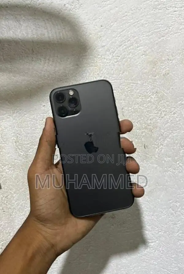 Apple iPhone 11 Pro (Used)
