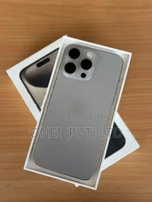 Apple iPhone 15 Pro Max 256GB (Used)