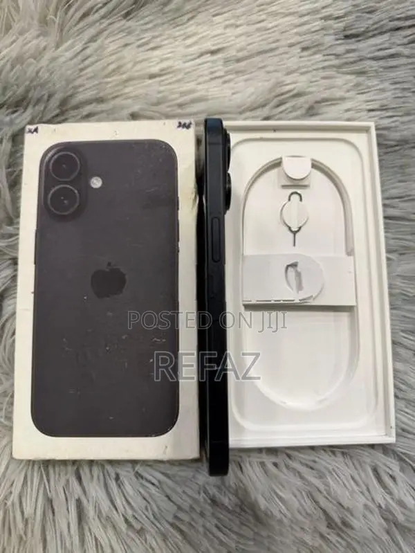 Apple iPhone 16 256GB Black (Used)