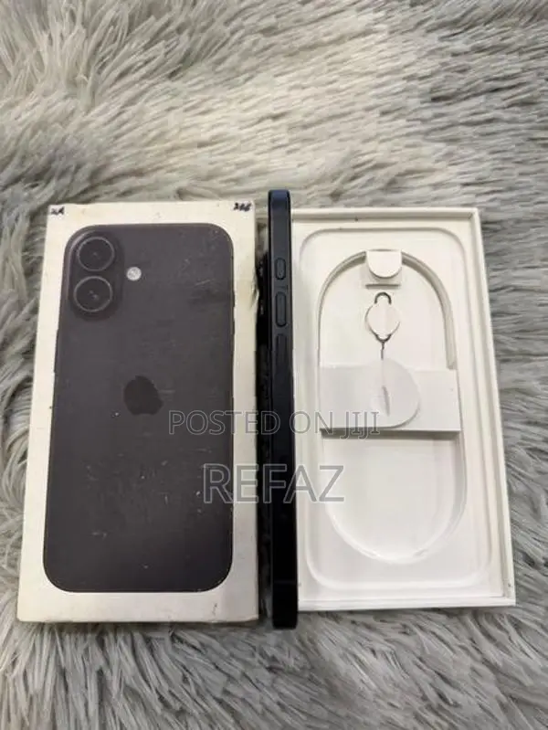 Apple iPhone 16 256GB Black (Used)