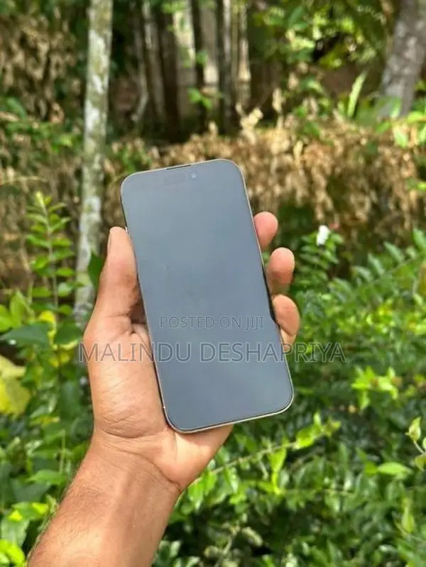 Apple iPhone 15 Pro 128GB (Used)