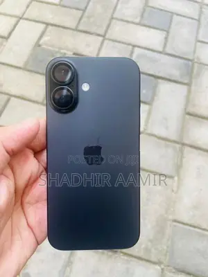 Apple iPhone 16 (Used)