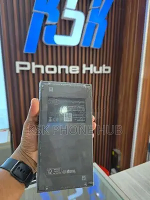Samsung Galaxy S25 Ultra (Brand New)