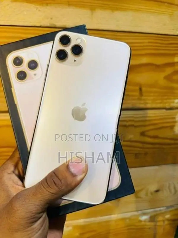 Apple iPhone 11 Pro Max 256GB (Used)