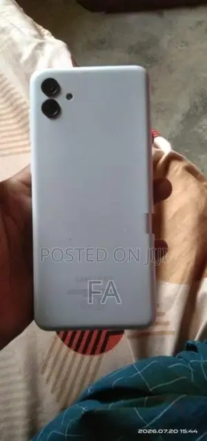 Samsung Galaxy A04 4GB 64GB (Used)