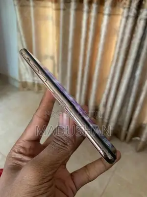 Apple iPhone XS 256GB (Used)