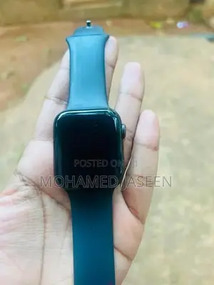 Apple Watch SE